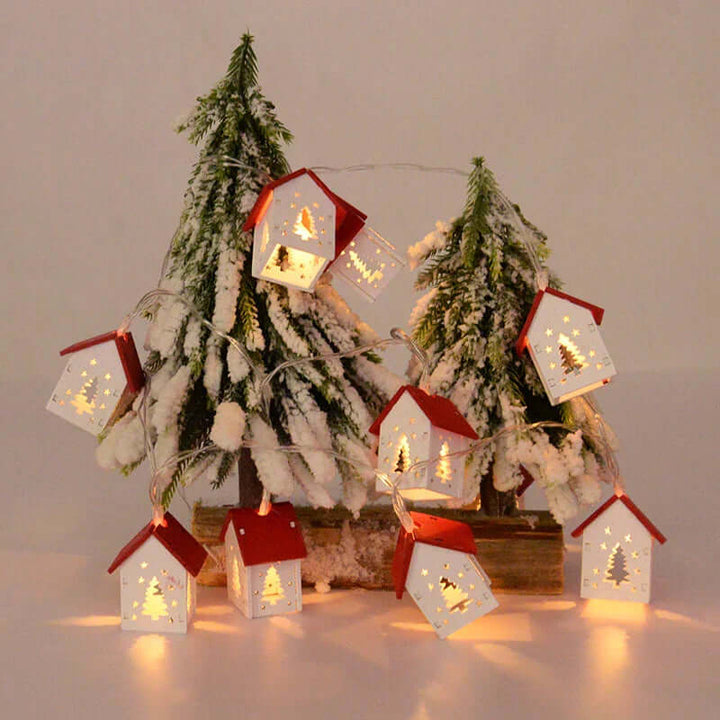 Hängende Holz-Weihnachtshäuser mit LED