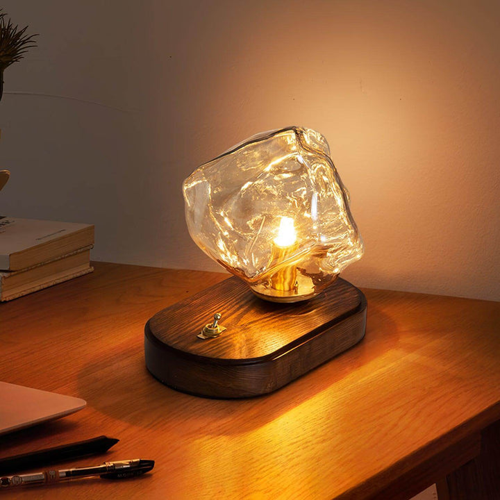 Lampe de table en verre Ice Stone Design