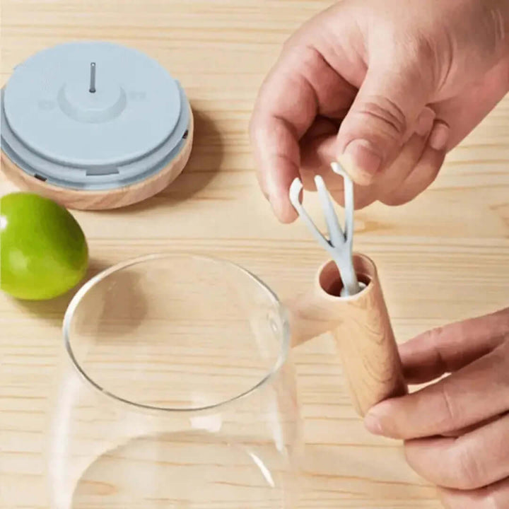 Selbstumrührende Tasse mit Holzdesign – Intelligente Kaffee