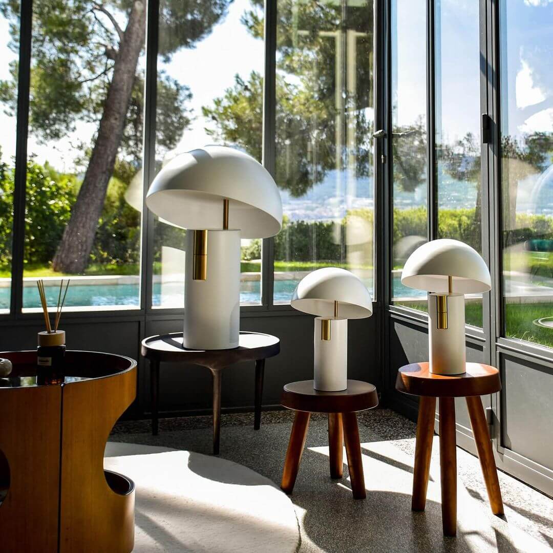 Lampe de table au design moderne avec cylindres rotatifs