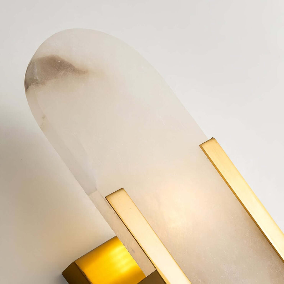 Langgestreckte Alabaster-Wandleuchte