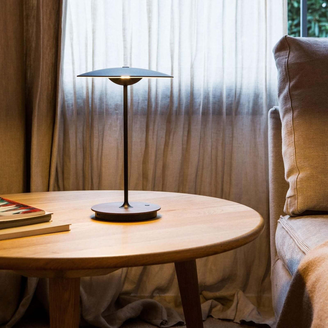 Lampe de table design moderne LED 35cm