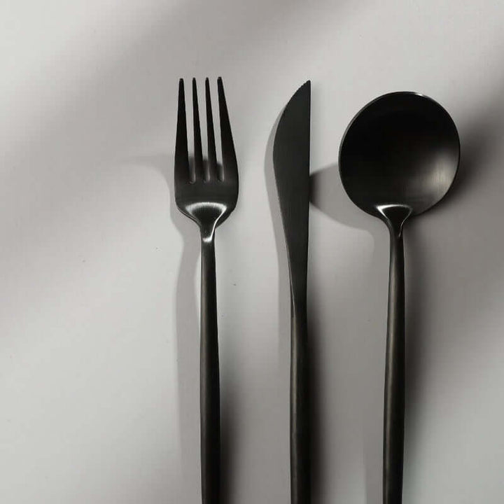 Minimalistisches Edelstahlbesteck Set