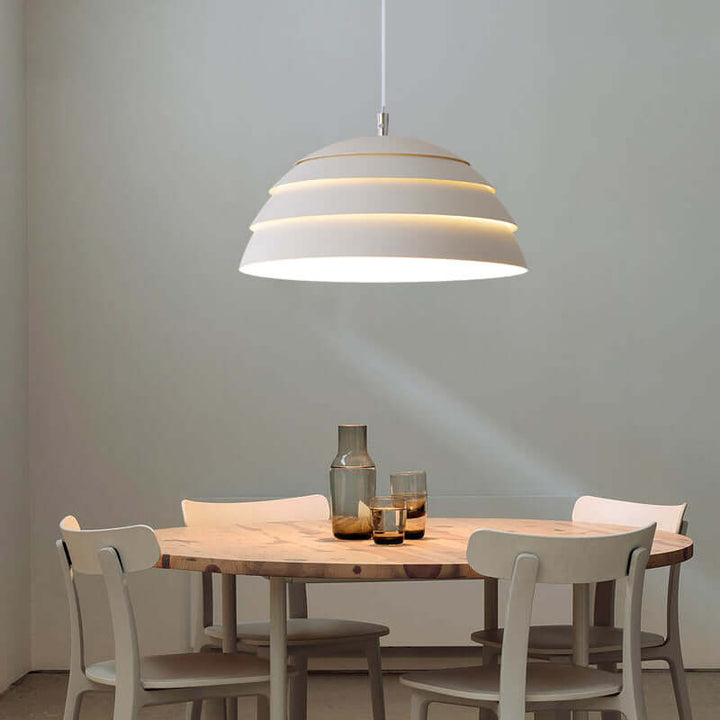 Moderne LED Pendelleuchte - Kuppel Design