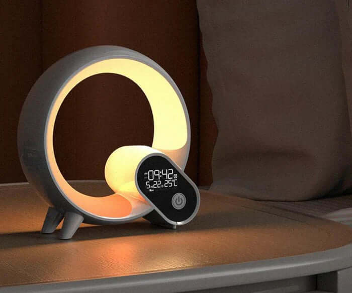 Lampe de chevet intelligente avec changement de couleur et sons