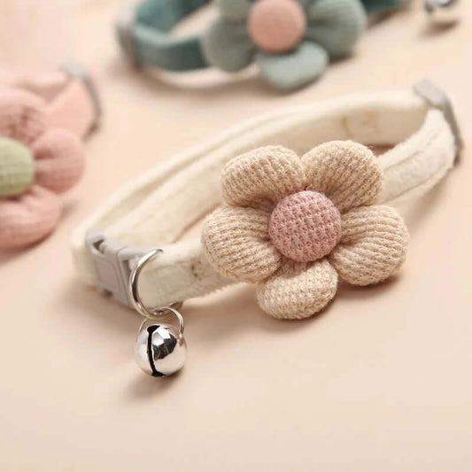 Verstellbares Katzenhalsband mit Blume