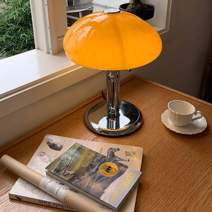 Pilz Design Tischlampe Glas Bernstein