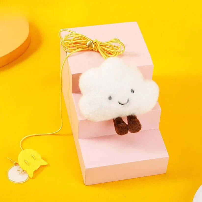 Jouet interactif suspendu pour chat