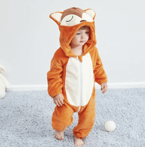 Barboteuse pour bébé avec des animaux mignons - douillette et chaude