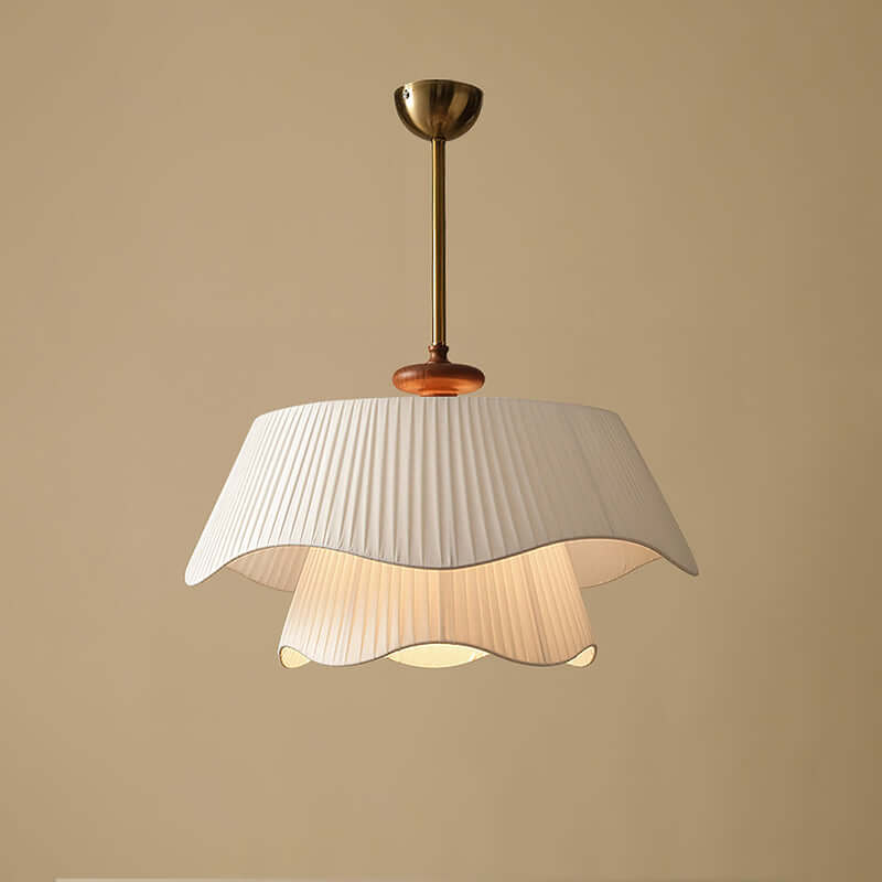 Moderne Pendelleuchte mit Metallakzente