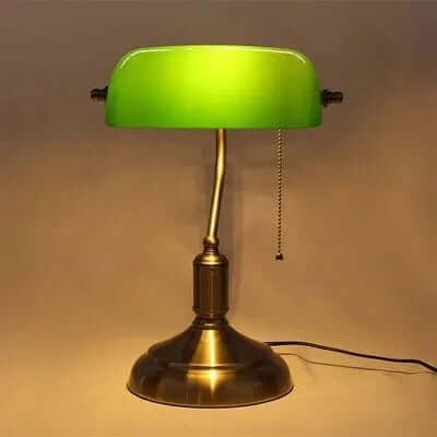 Elegante Glas-Tischlampe im europäischen Stil
