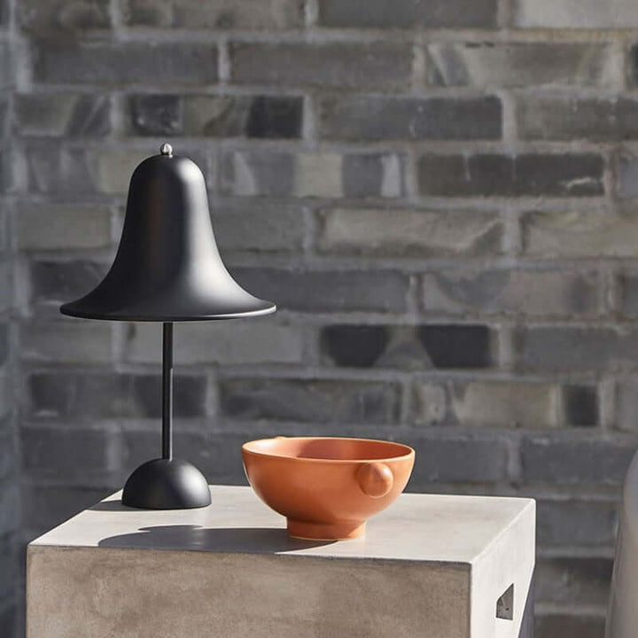 Lampe de table LED sans fil - Design moderne