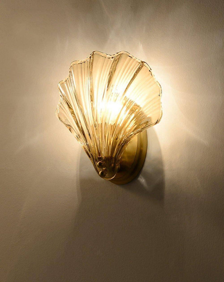 Muschel Wandleuchte aus Messing & Glas
