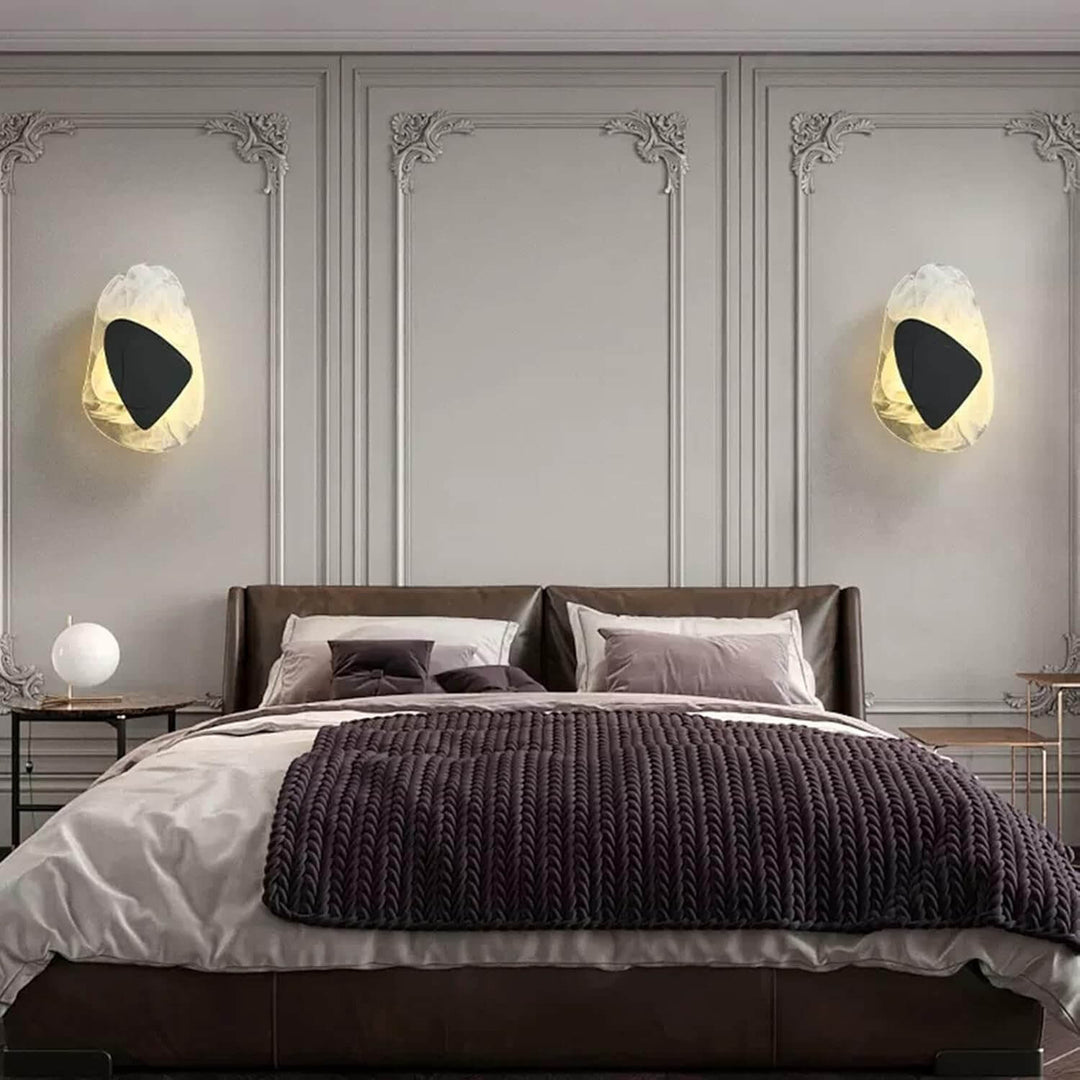 Moderne LED-Wandleuchte aus Glas