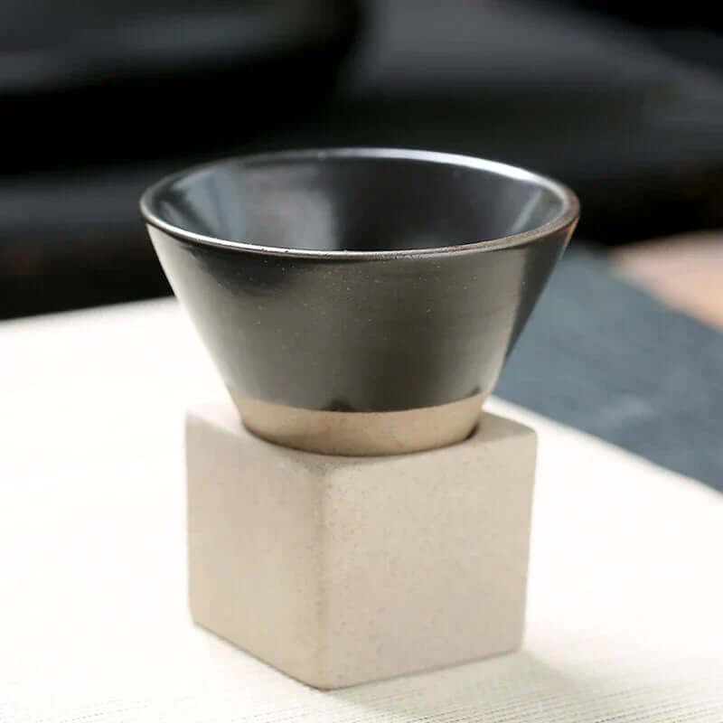 Handgefertigte Keramik Teetasse - Japanischer Stil