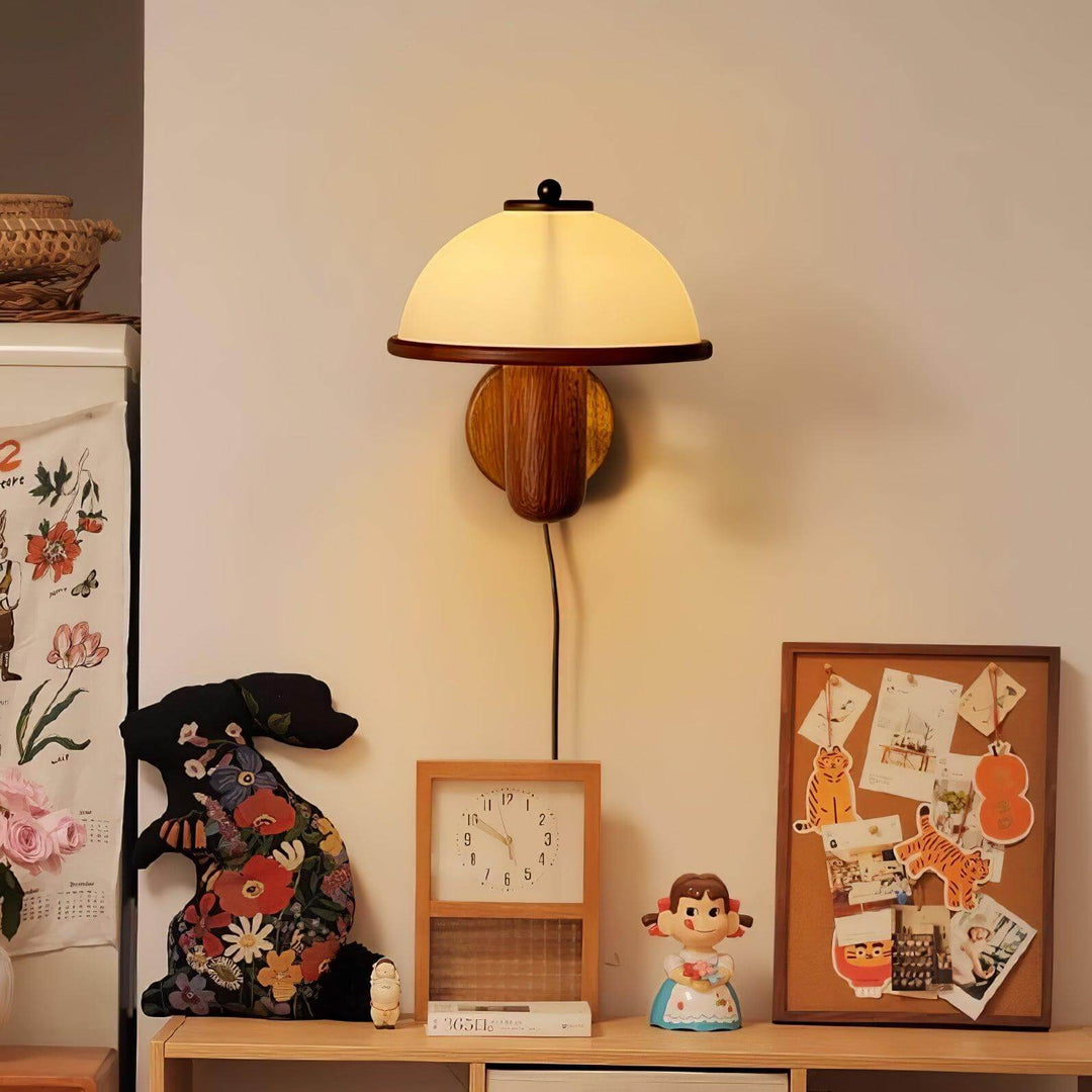 Pilz Design Wandleuchte Holz Modern