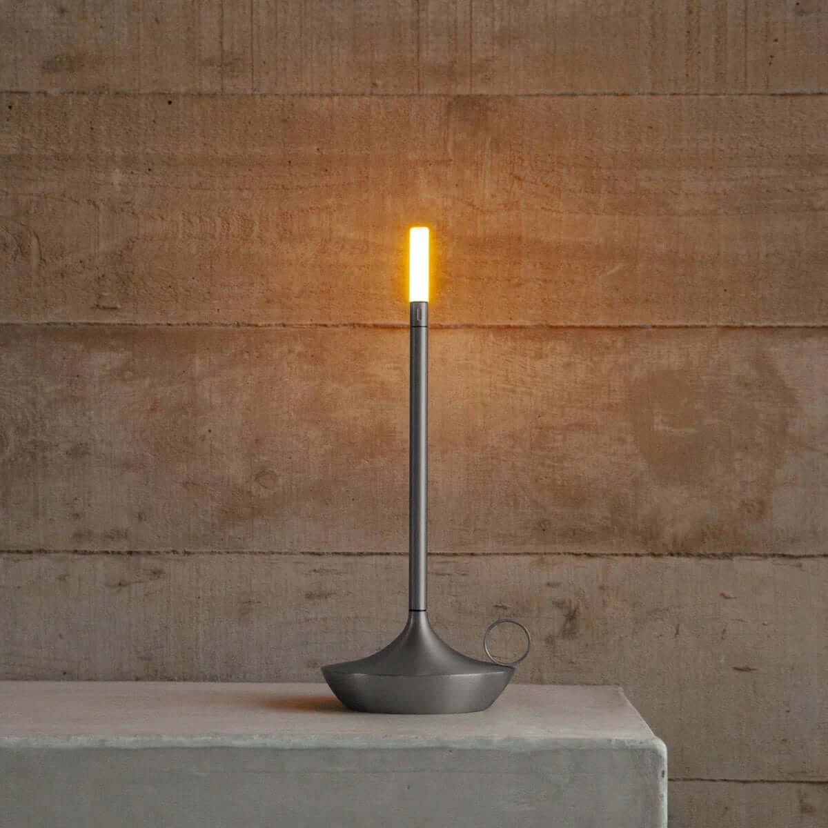 Lampe de table LED à intensité variable, 23 cm, blanc chaud