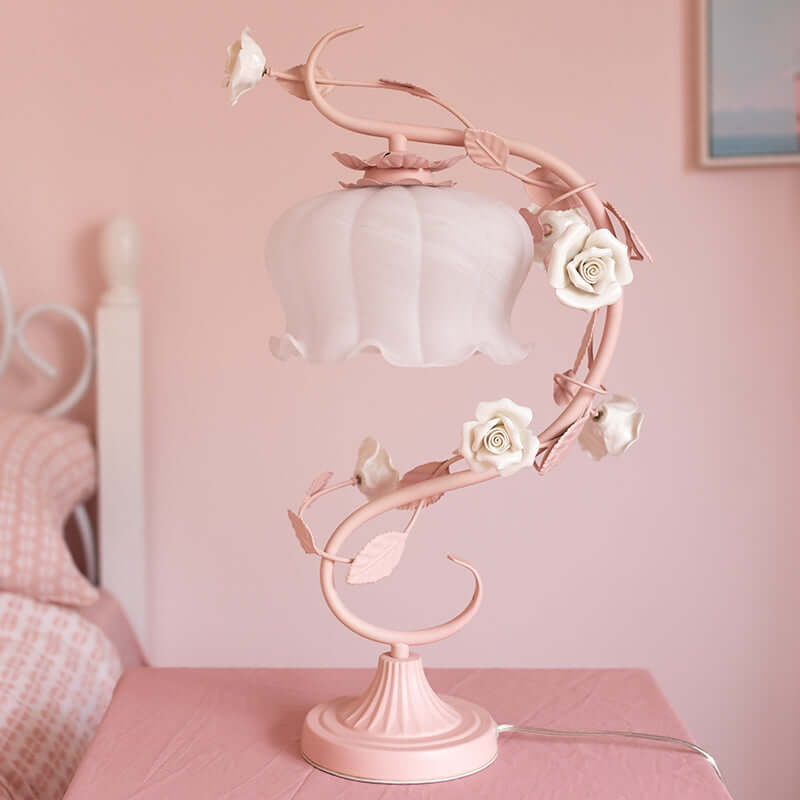 Lampe de table romantique rose 23cm