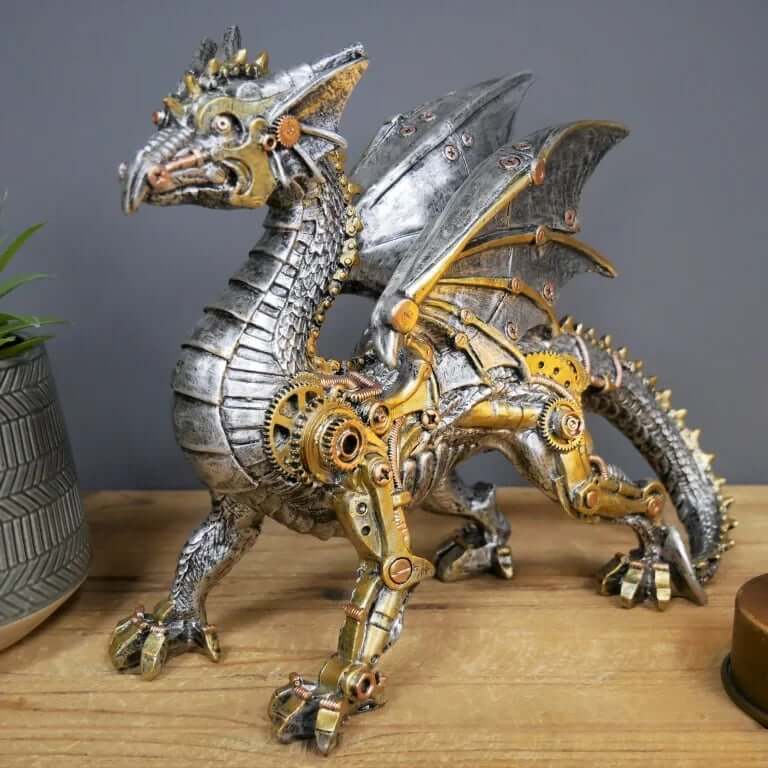 Mechanische Tier-Skulpturen im Steampunk Stil
