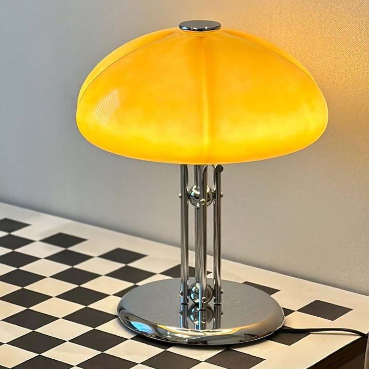 Pilz Design Tischlampe Glas Bernstein
