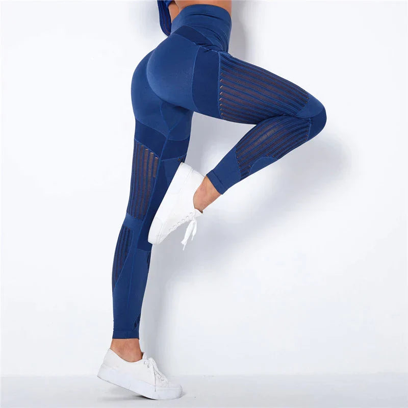 Anti-Cellulite-Kompressionsleggings, glatt und formend, in Armeegrün; unterstützt schlanke Beine und Reduzierung von Cellulit
