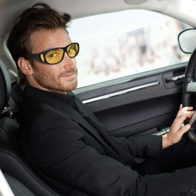 "Antireflektierende Nachtsichtbrille mit polarisierter Linse, ideal für Nachtfahrten, reduziert Blendung, bietet UV-Schutz."
