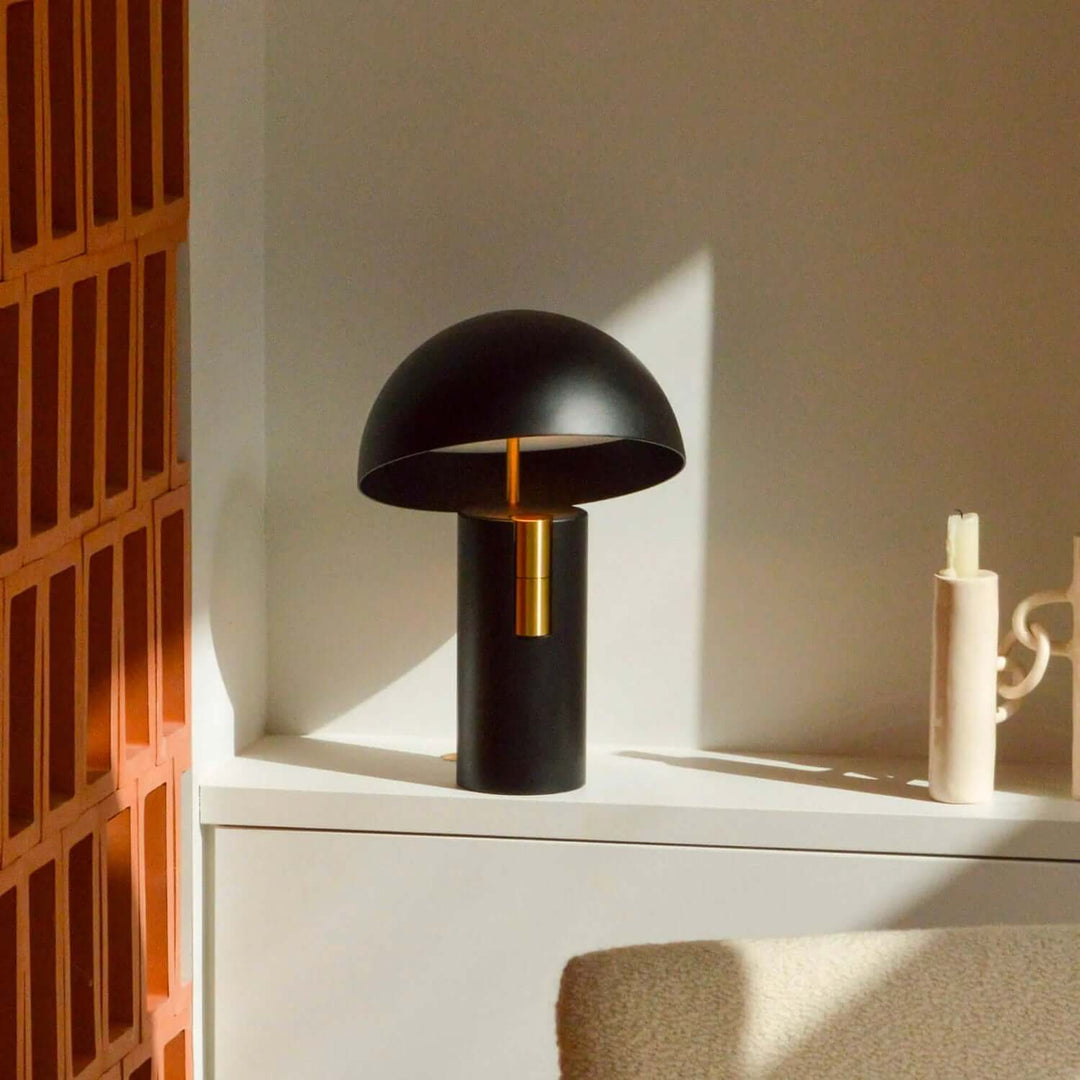 Lampe de table au design moderne avec cylindres rotatifs