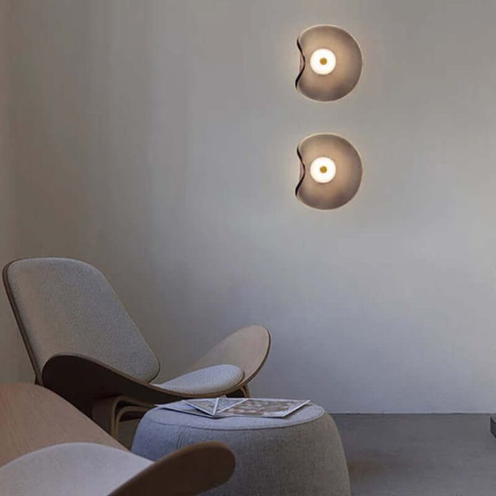 Moderne LED Wandleuchte mit Rauchglas