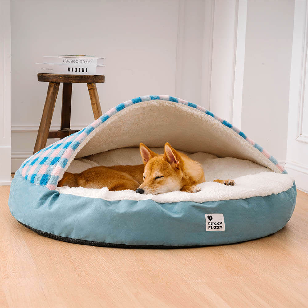 "Baldachin Hundebett mit ultraweichem Plüsch, blau-rosa kariert, luxuriös und sicher für Haustiere"