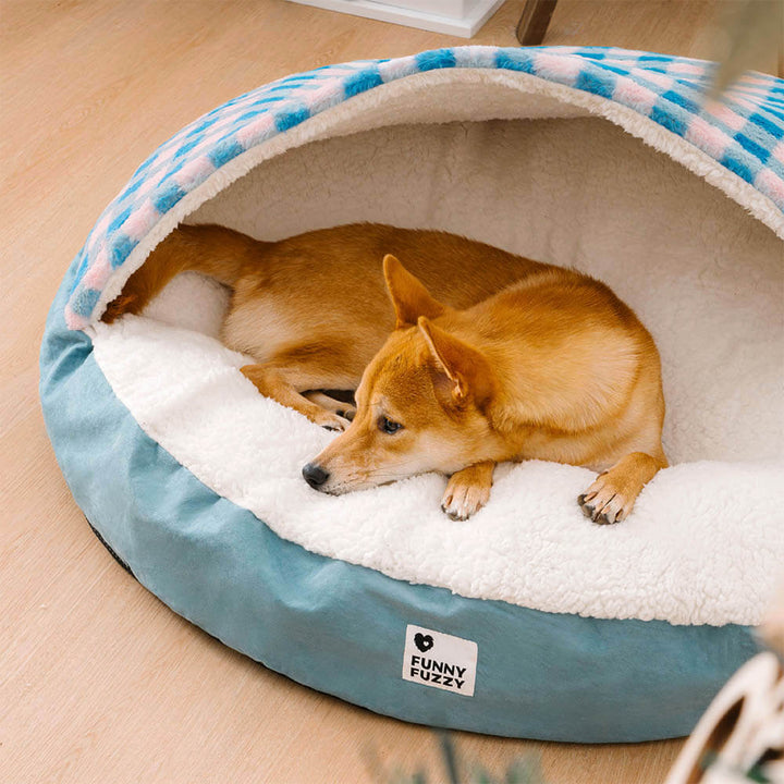 "Baldachin Hundebett mit ultraweichem Plüsch, blau-rosa kariert, luxuriös und sicher für Haustiere"