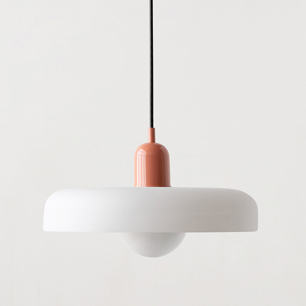 "Bauhaus-Stil Pendelleuchte aus Buntglas, LED-kompatibel, elegante Farben, moderne Deckenleuchte, warmes Lichtambiente."