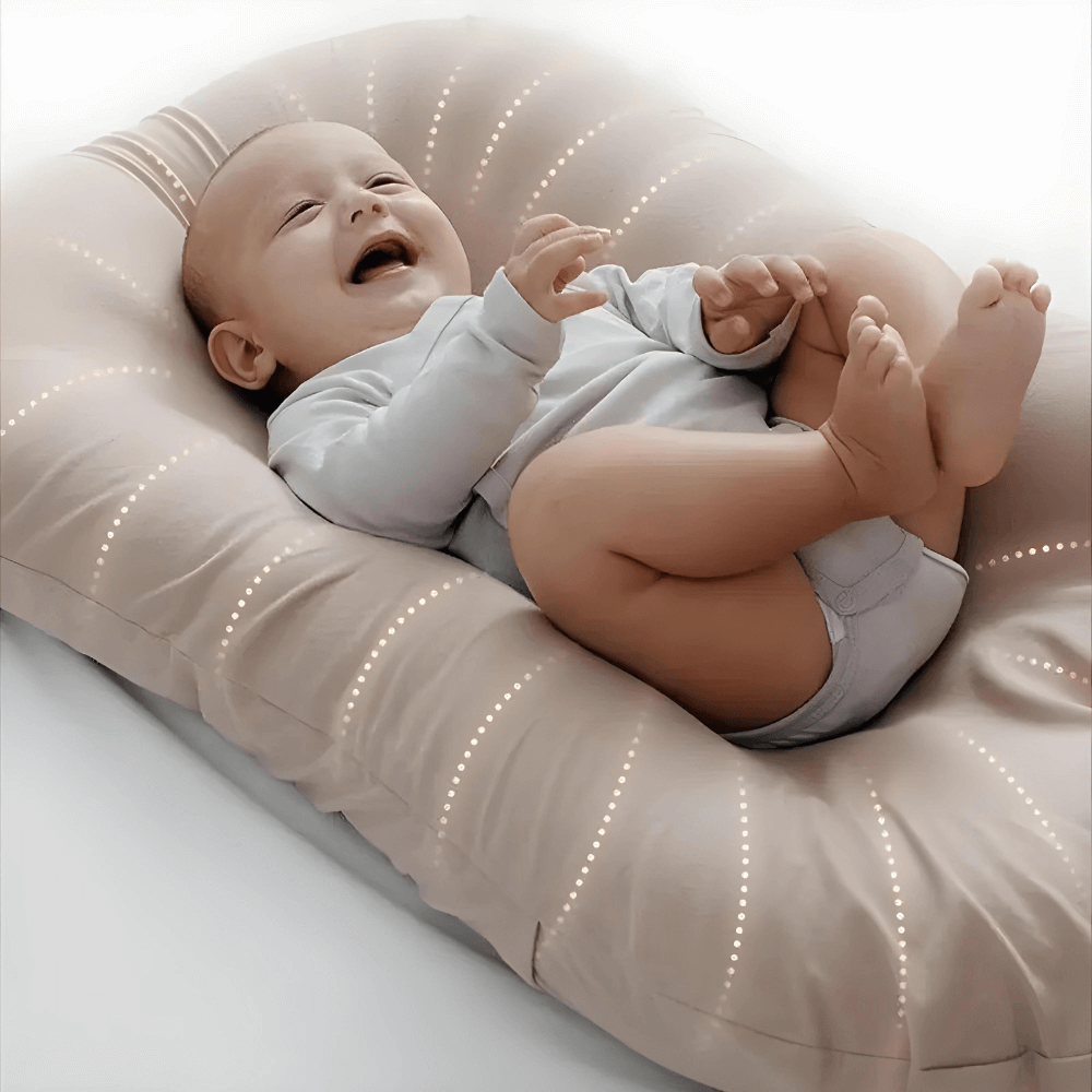 Babynest Kissen - Kopfstütze für gesunden Babyschlaf