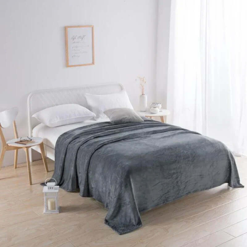 Kuschelige Sofadecke aus Korallenfleece