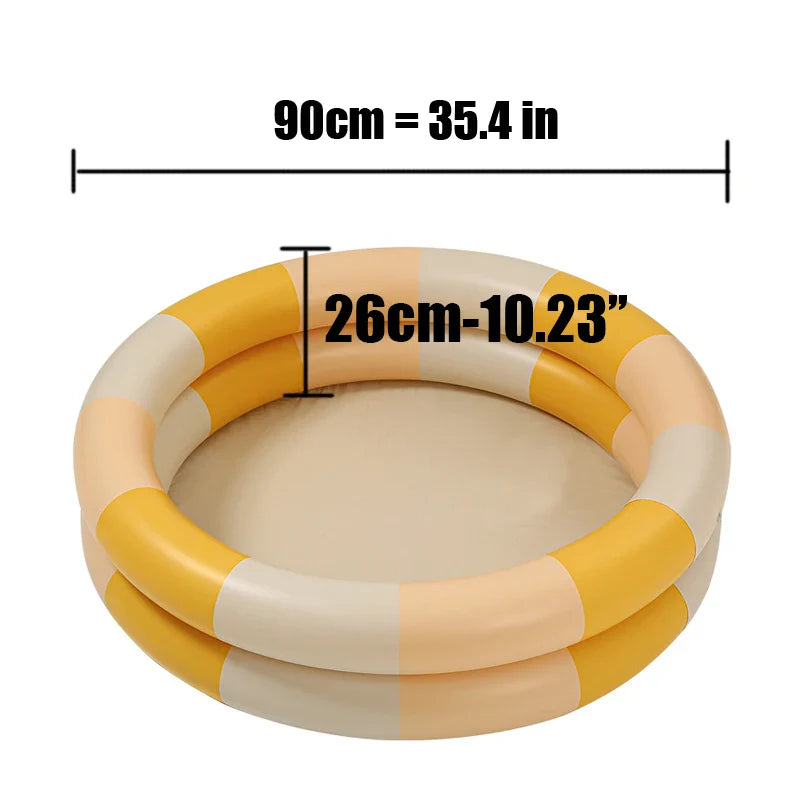 "Bunter aufblasbarer Pool mit kinderfreundlichen Designs, perfekt für sicheren Wasserspaß im Sommer im Garten oder am Strand.