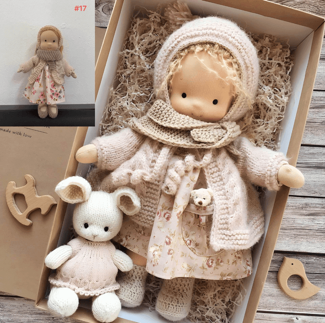 Handgefertigte Waldorf-Kuschelpuppe - Kuschelfreund für Kinder