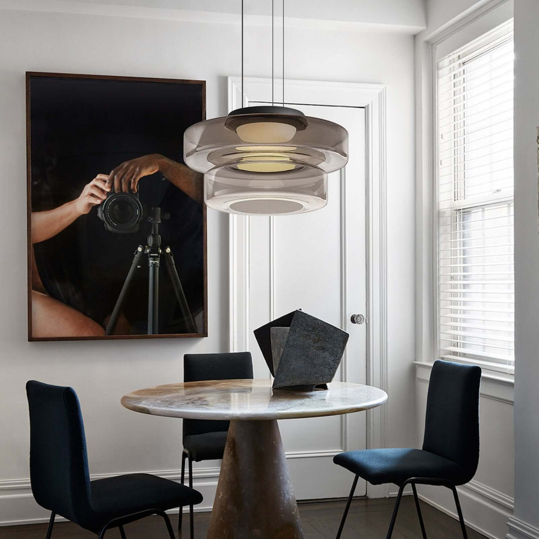 Élégante suspension en verre Bauhaus