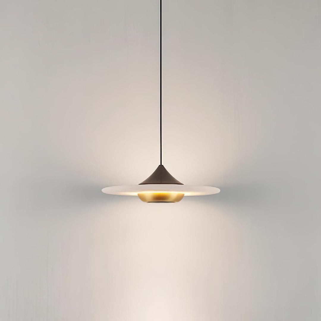 Marmor Pendelleuchte Fliegende Untertasse