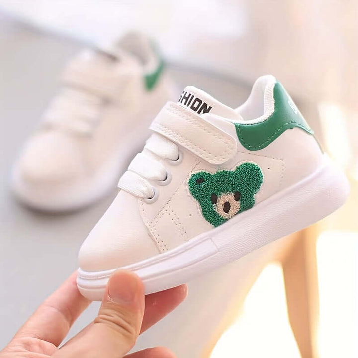Robuste Kleinkind-Sneaker mit Klettverschluss