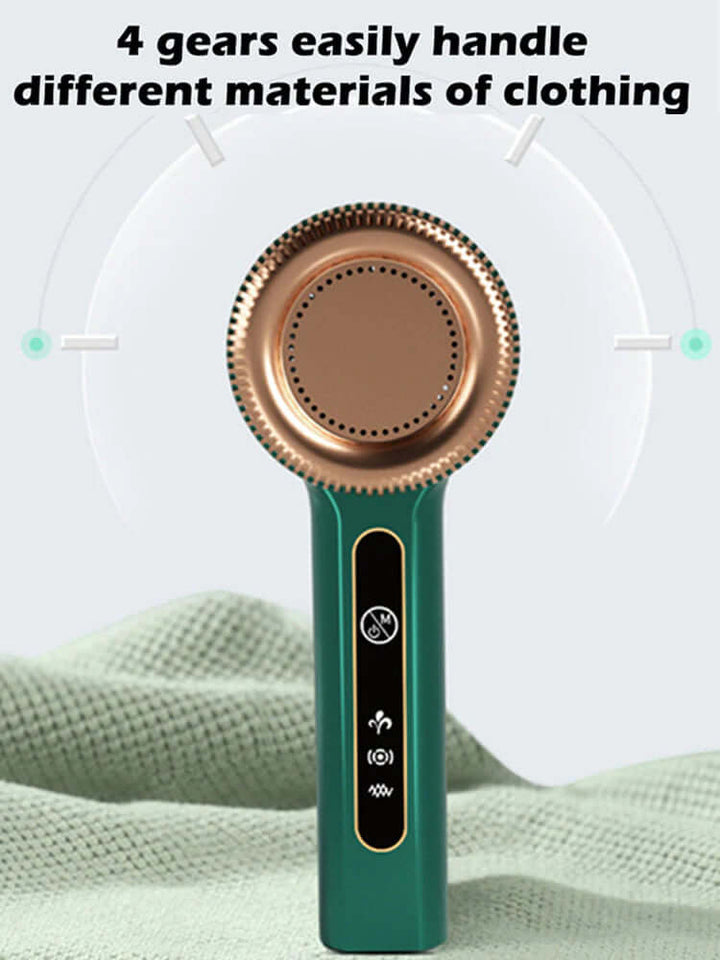 Brosse anti-peluches USB pratique