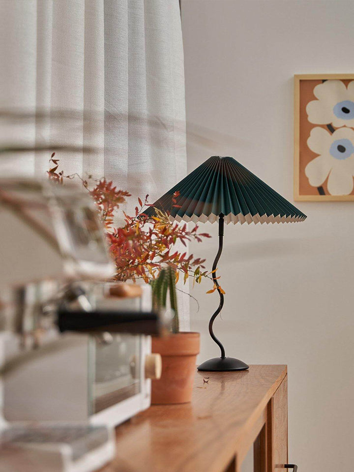 Designer Tischlampe Metall Modern Wellenförmig