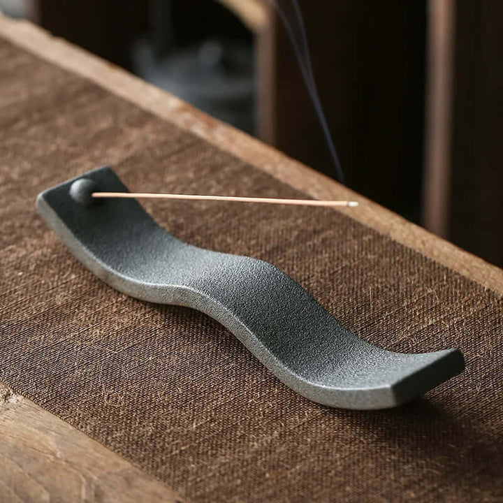 Keramik Räucherstäbchenhalter Wellen-Design