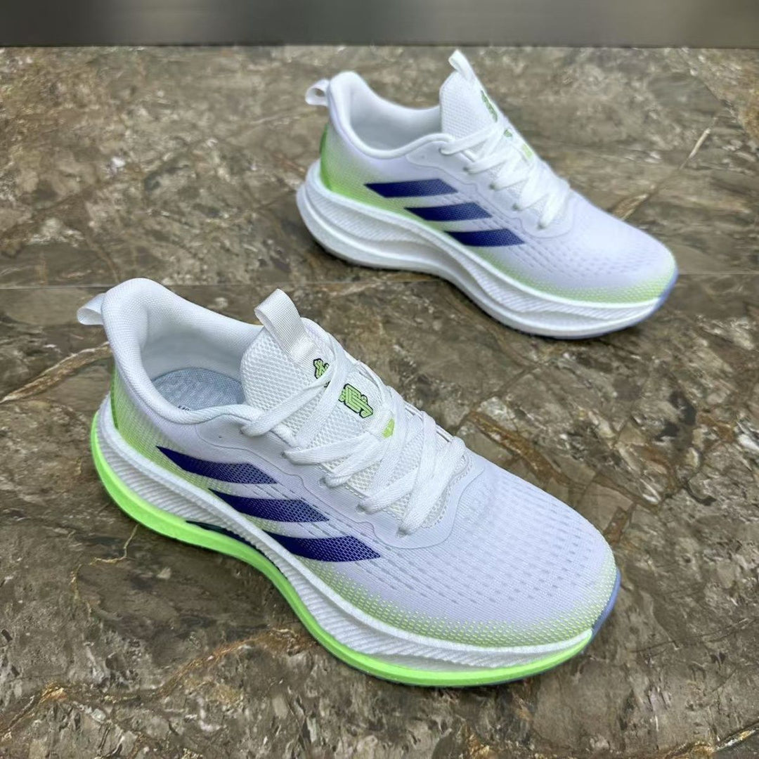 "Damen Laufschuhe High-Performance, atmungsaktiv & leicht, in Grau, Seitenansicht, robuste Außensohle"