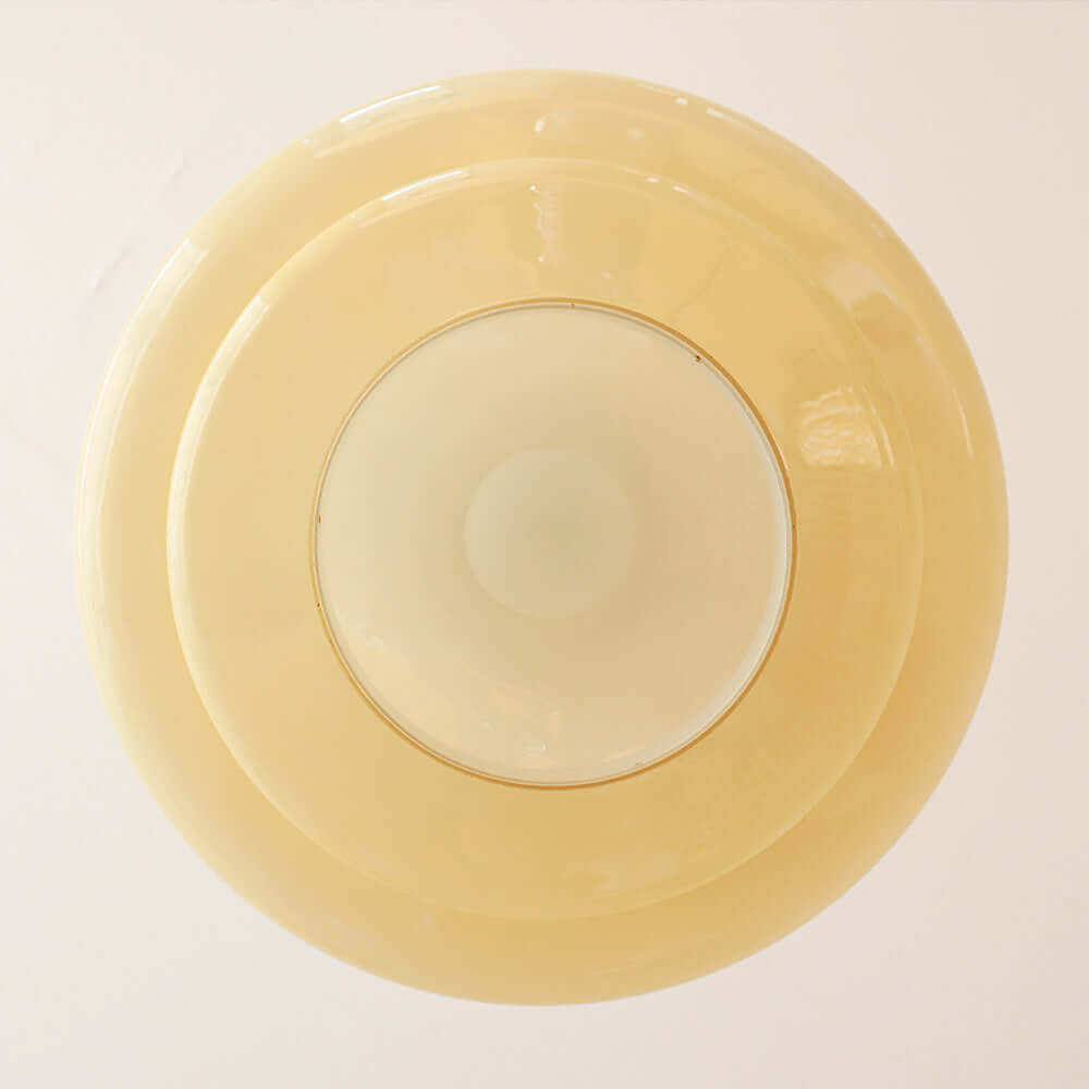 Cremegelbe Bauhaus Pendelleuchte Glas