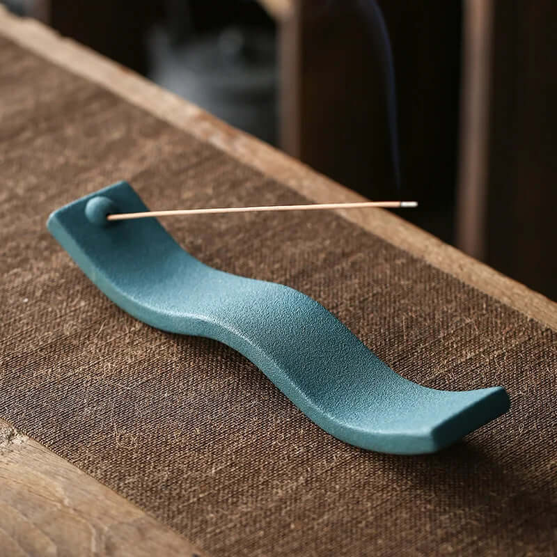 Keramik Räucherstäbchenhalter Wellen-Design