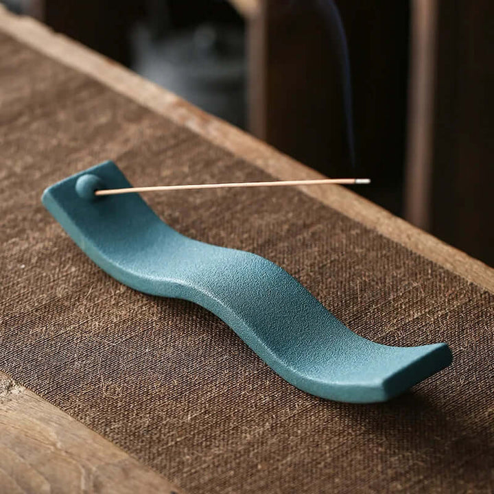 Keramik Räucherstäbchenhalter Wellen-Design