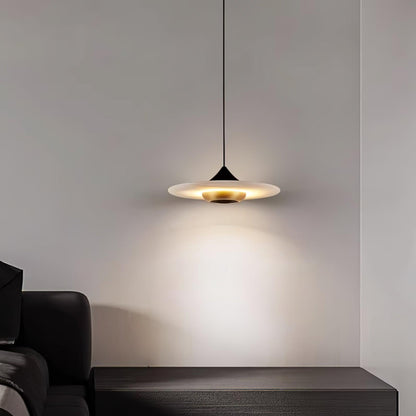 Marmor Pendelleuchte Fliegende Untertasse