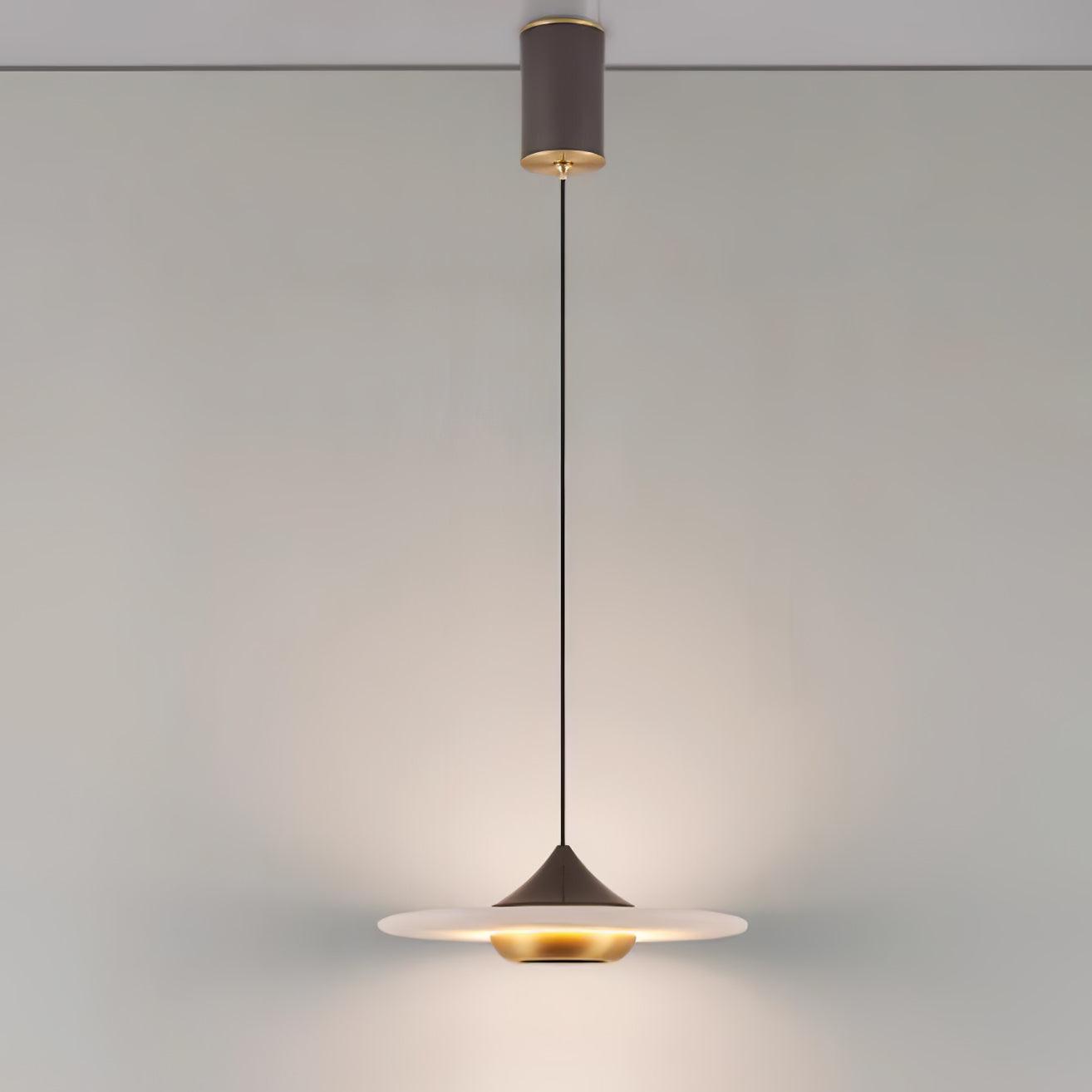 Marmor Pendelleuchte Fliegende Untertasse
