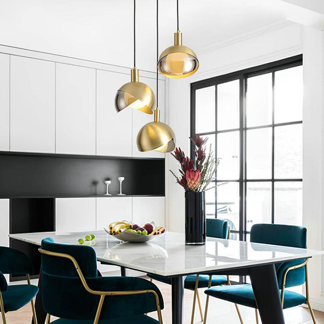 Elegante Pendelleuchte - Glas Metall Design