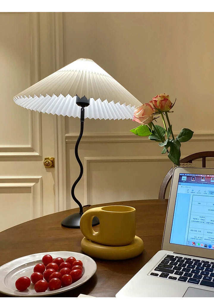 Designer Tischlampe Metall Modern Wellenförmig