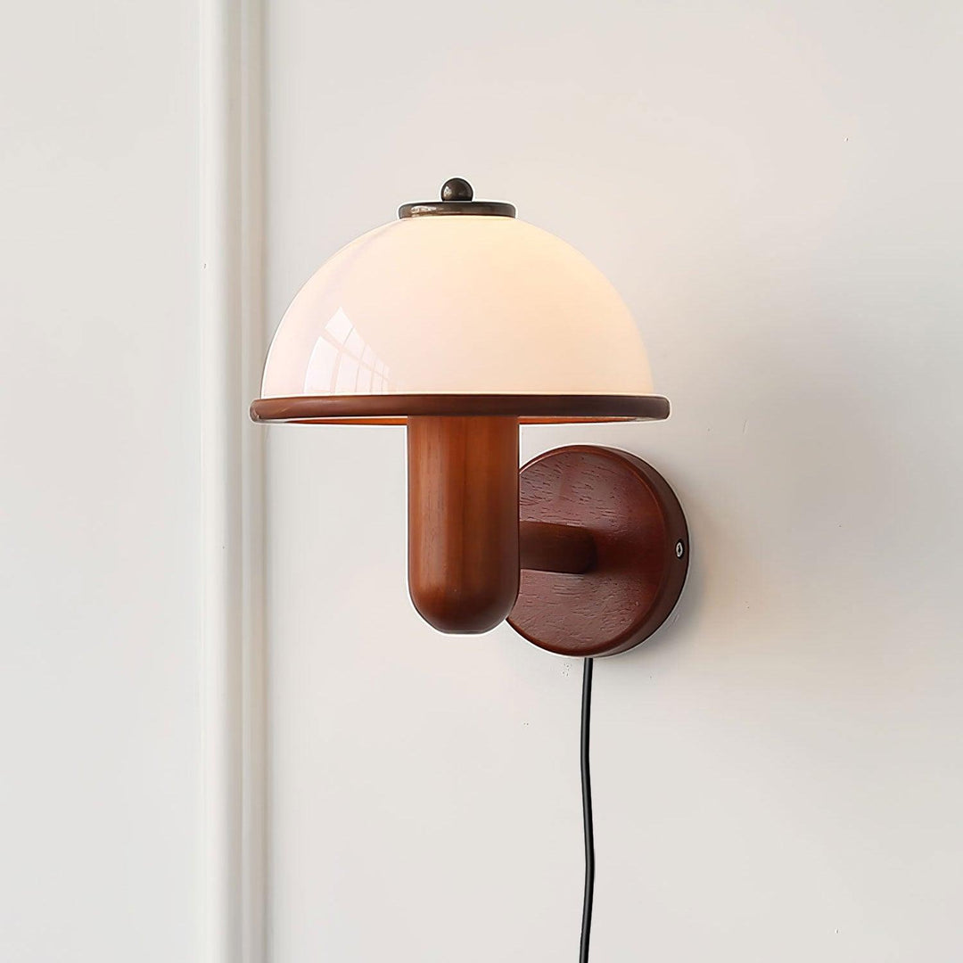 Pilz Design Wandleuchte Holz Modern